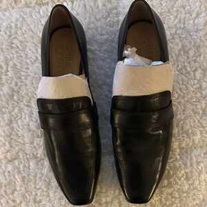 Naturalizer Classic Black Women’s Slip-Ons